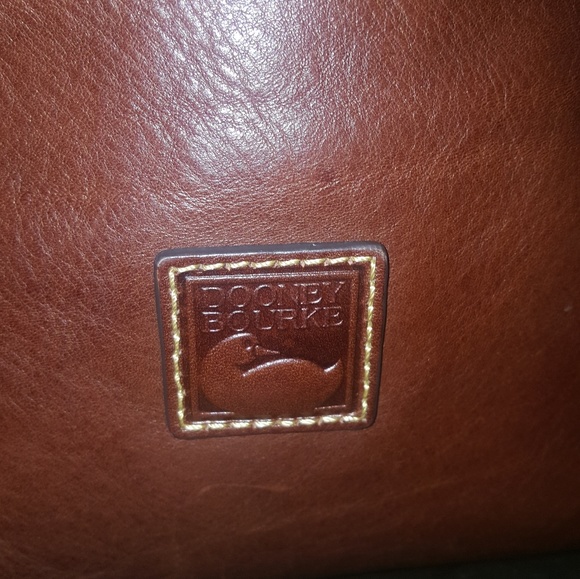 Dooney & Bourke Purse - Picture 1 of 4